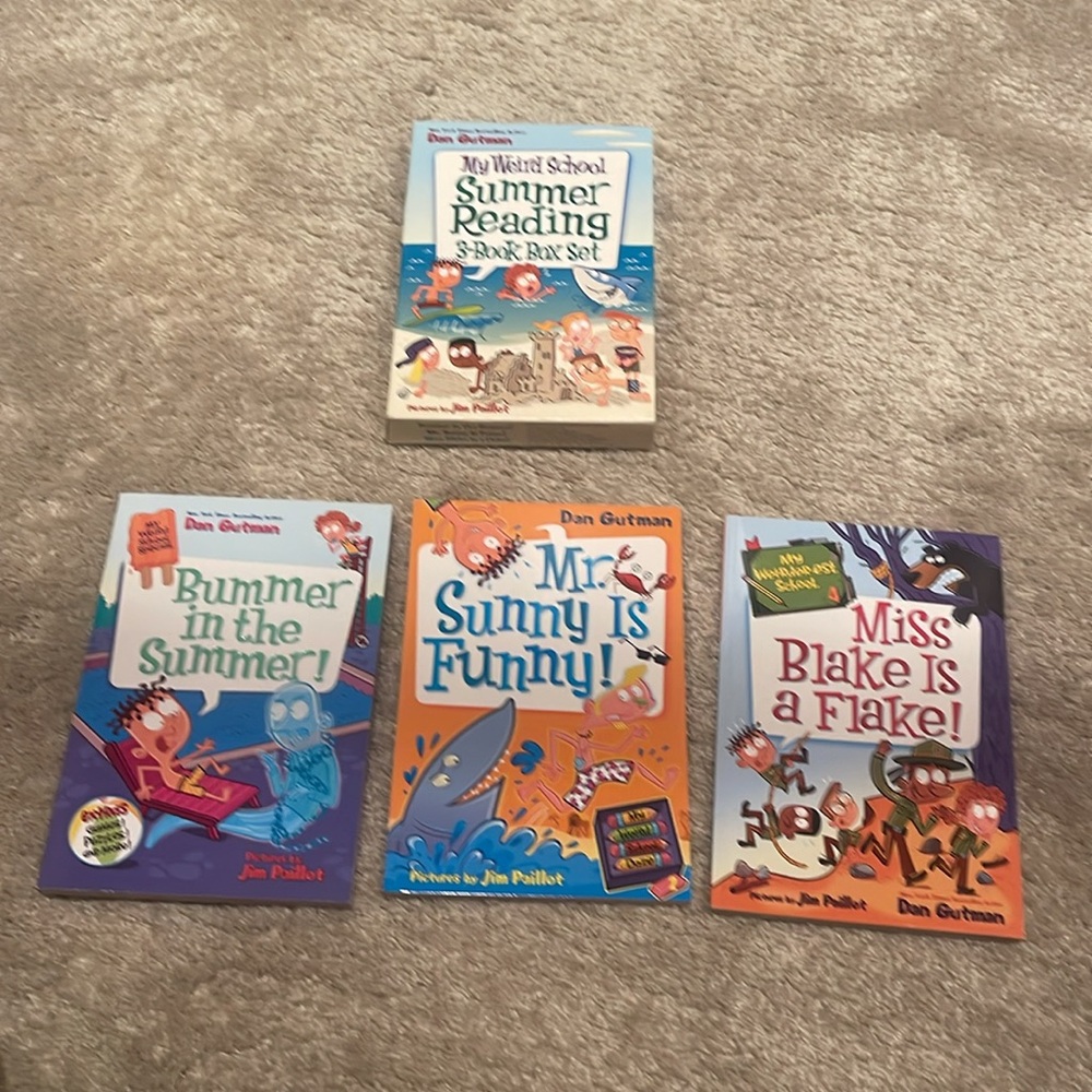 My weird school daze box set 1-12 and more - Picture 4 of 6